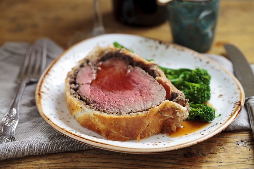 Beef Wellington com Broccolini na Manteiga The Market l O Mercado de